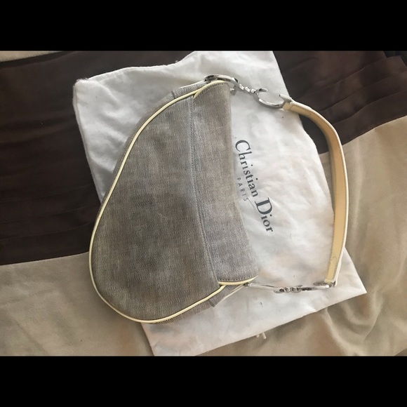Authentic Vintage Christian Dior Saddle Bag – Gray Canvas & Patent Leather - Picture 2 of 7